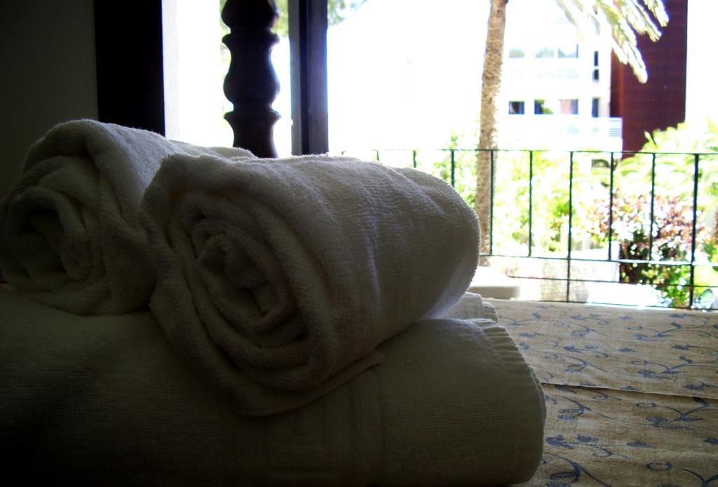 Zhimbad B&B By The Sea กาลารัตจาดา ห้อง รูปภาพ
